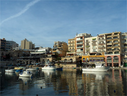 Spinola Bay